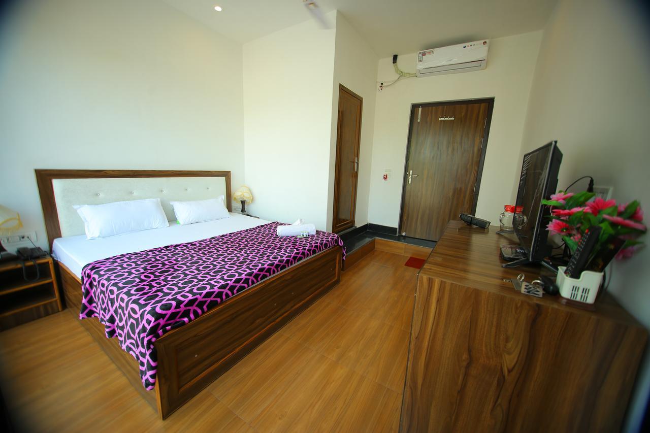 Osakataj Otel Agra  Dış mekan fotoğraf